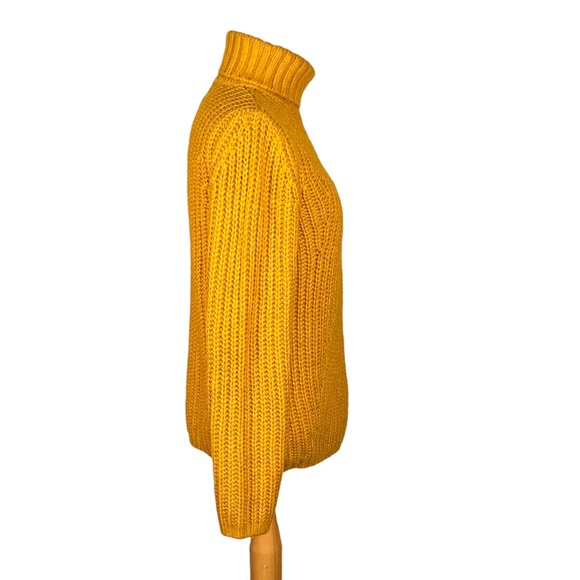 Lucky Brand Women’s Chunky & Soft Mustard Gold Turtleneck Sweater Oversized S/P - Picture 6 of 9